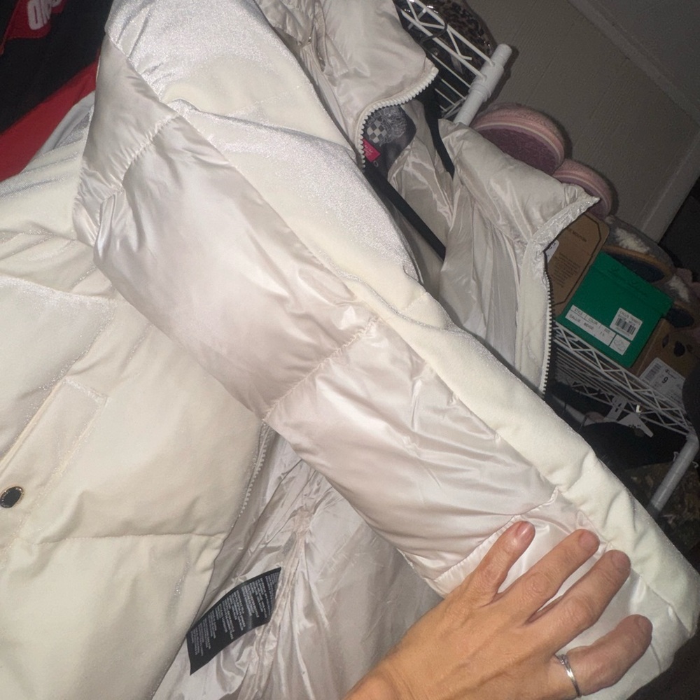 Vince Camuto Cream Puffer Jacket - Picture 5 of 9